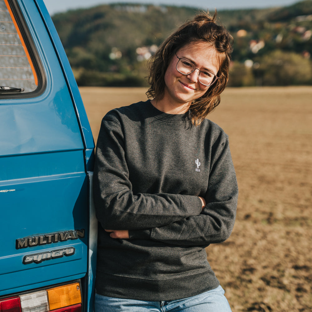 Sweater: Cactus - unisex